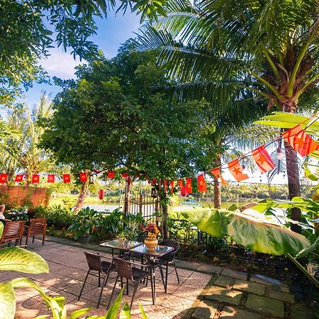 Laoxao Lakeview Homestay Хоян Екстер'єр фото