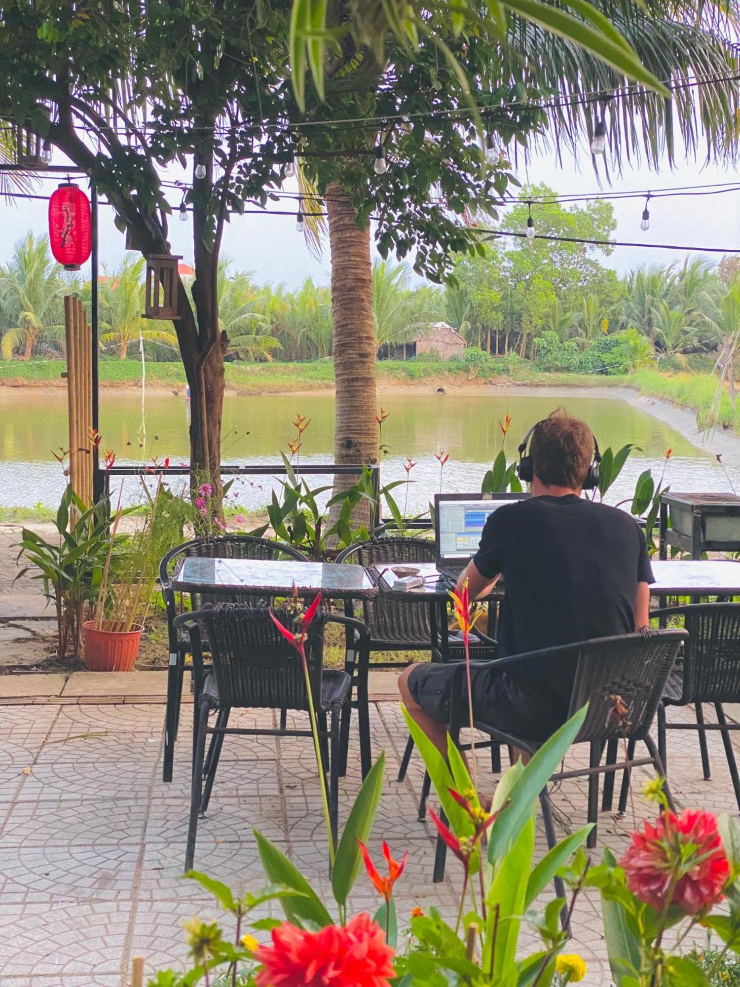 Laoxao Lakeview Homestay Хоян Екстер'єр фото