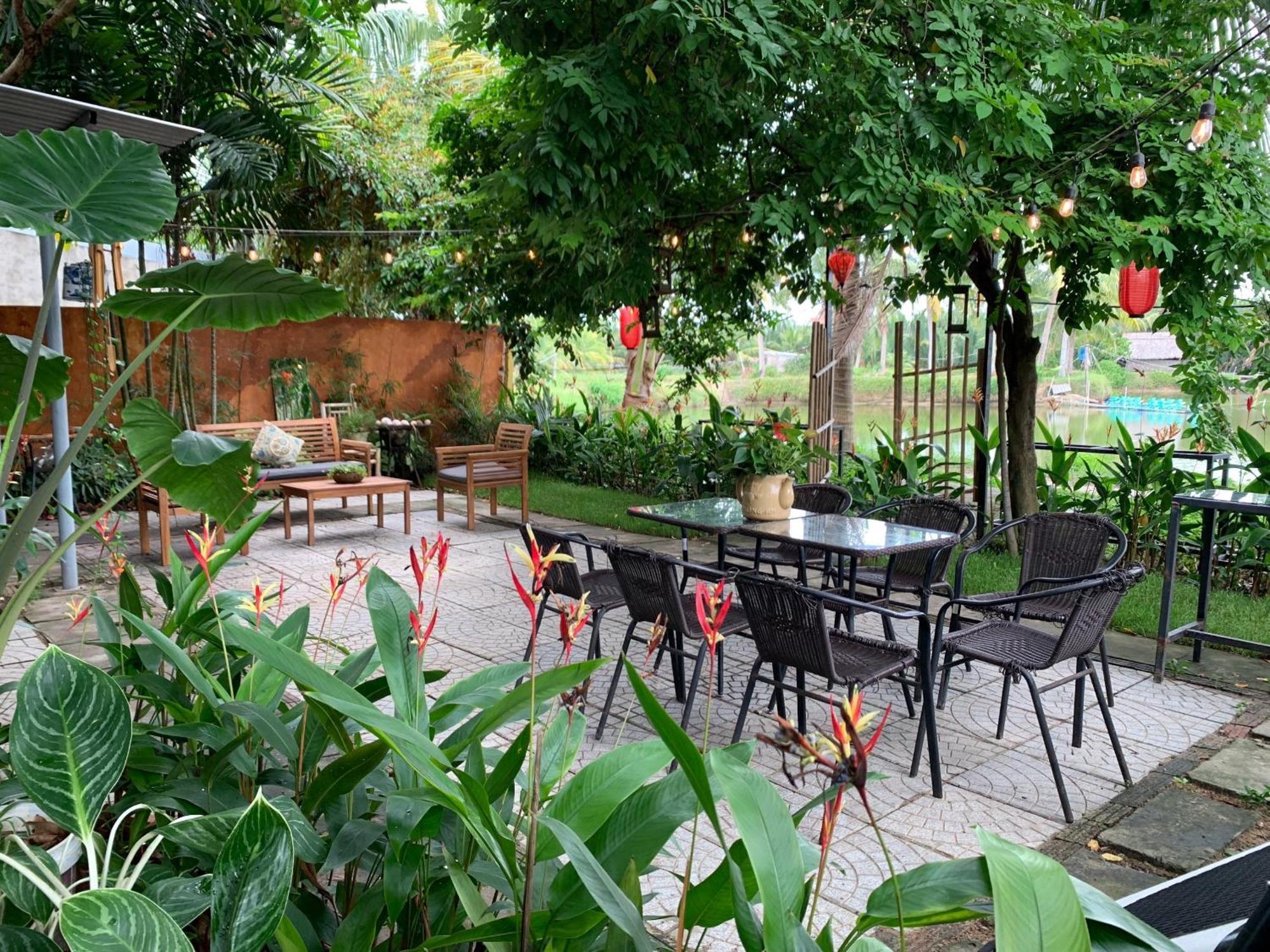 Laoxao Lakeview Homestay Хоян Екстер'єр фото