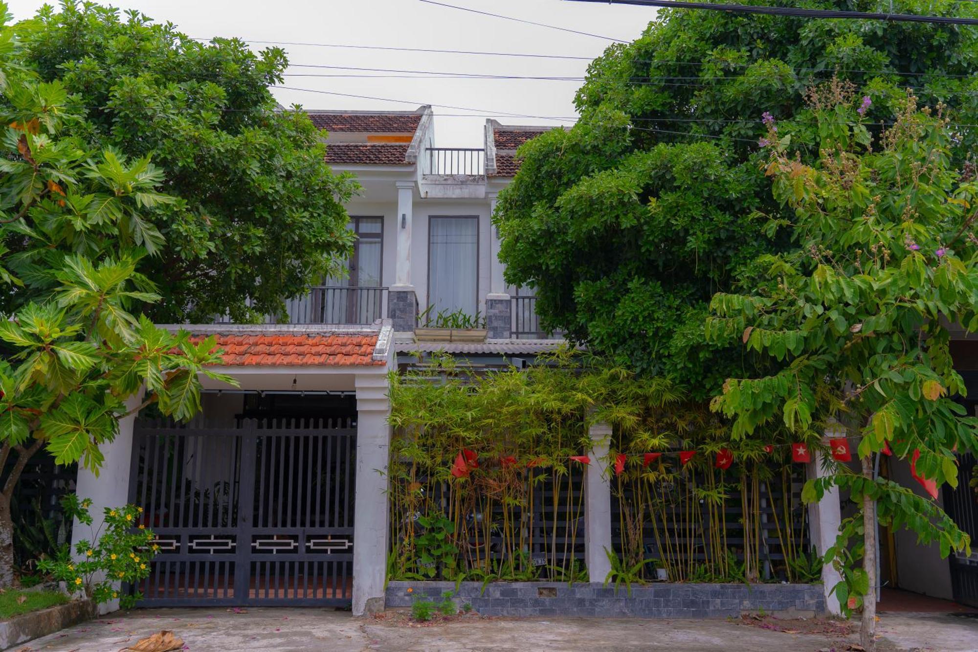 Laoxao Lakeview Homestay Хоян Екстер'єр фото