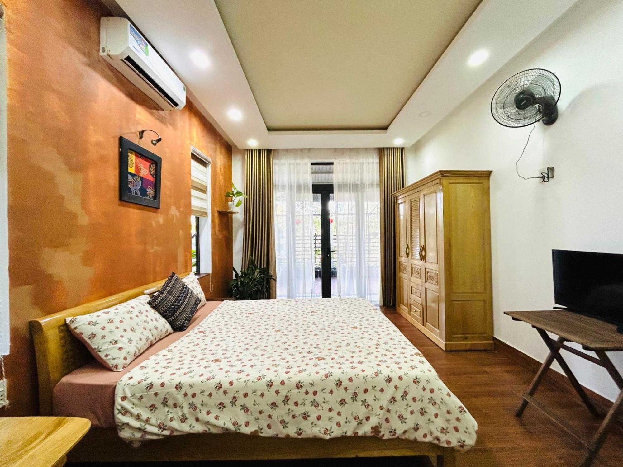 Laoxao Lakeview Homestay Хоян Екстер'єр фото
